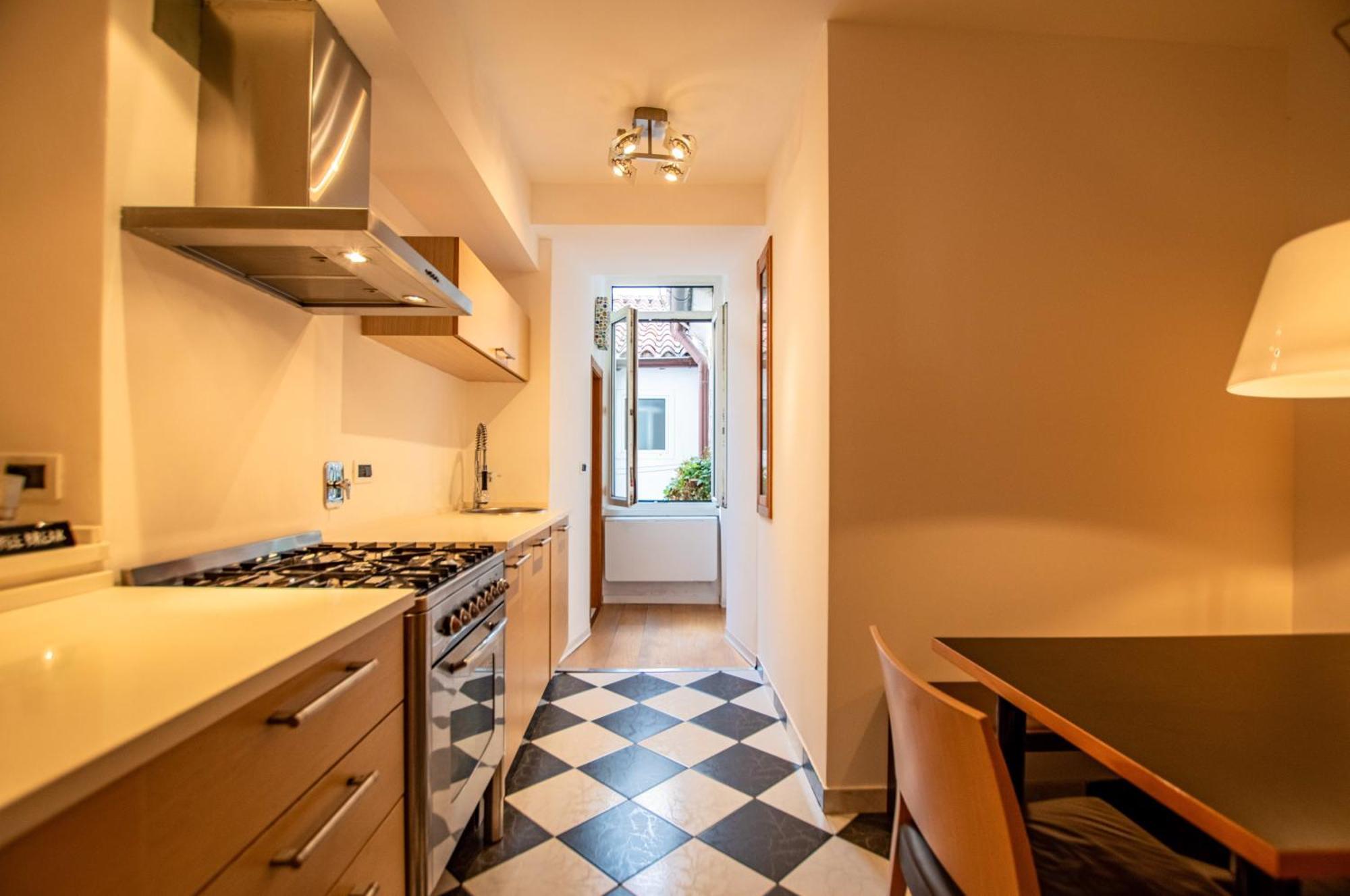 White Tower Guesthouse Τεργέστη Εξωτερικό φωτογραφία